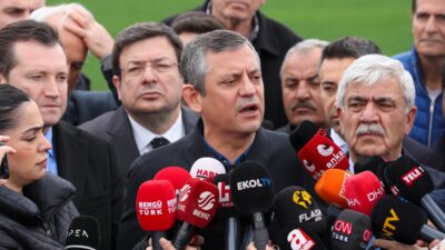 CHP Genel Başkanı Özgür Özel, Silivri Cezaevi'nde tutuklu bulunan İstanbul