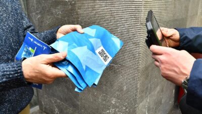 İzmir Büyükşehir Belediyesi, pilot olarak belirlediği 6 ilçedeki 8 mahallede