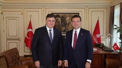 İzmir Büyükşehir Belediye Başkanı Cemil Tugay, Ekrem İmamoğlu'nun cumhurbaşkanlığı adaylığı
