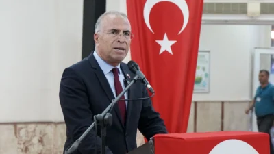 Gaziemir Belediye Başkanı Ünal Işık’ın abisi Mahmut Işık hayatını kaybetti.