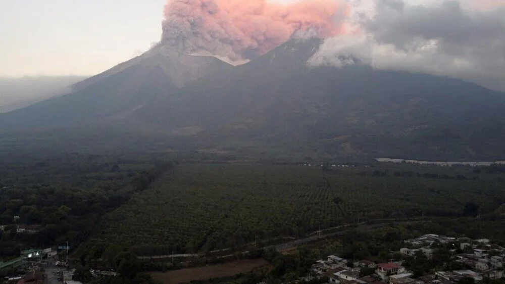 Orta Amerika ülkesi Guatemala'da bulunan ve 3 bin 763 metre