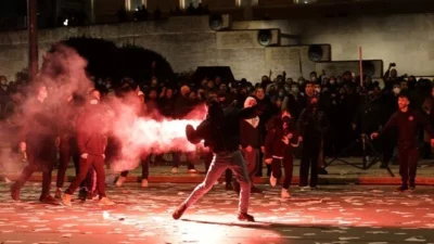 Yunanistan'da 4 muhalefet partisi, hükümete karşı ortak gensoru sundu. Gensorunun