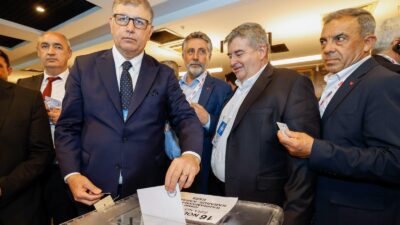 İzmir Büyükşehir Belediye Başkanı Dr. Cemil Tugay,  21’inci Olağanüstü CHP