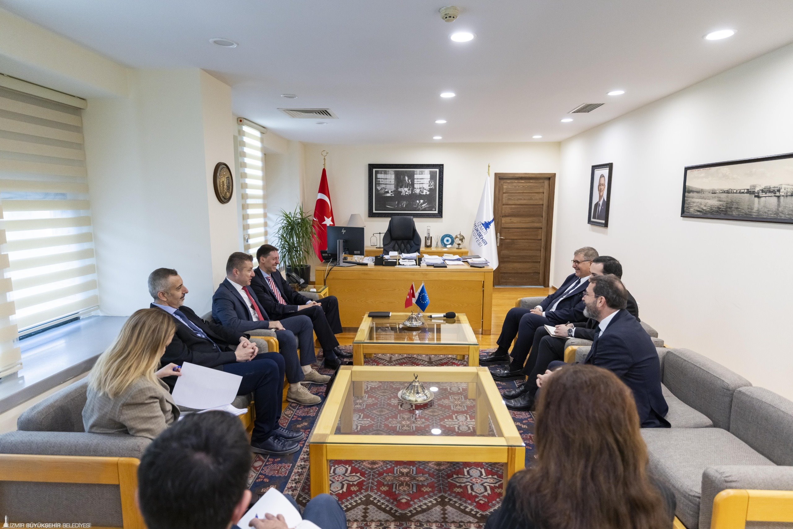 İzmir Büyükşehir Belediye Başkanı Dr. Cemil Tugay, Avrupa Birliği (AB)