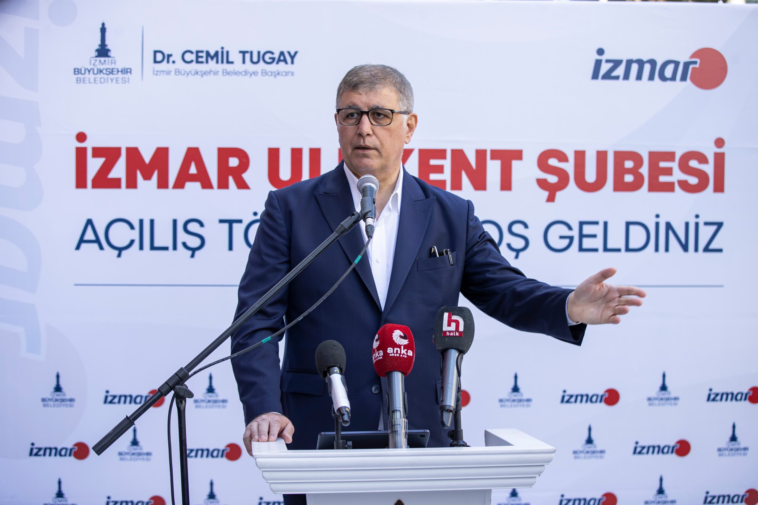İzmir Büyükşehir Belediyesi ekonomik zorlukların arttığı bugünlerde vatandaşların uygun fiyatlı