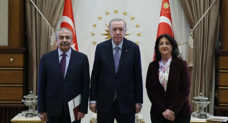 Cumhurbaşkanı Tayyip Erdoğan, DEM Parti İmralı heyetiyle görüştü. Görüşme 1