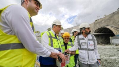 İzmir Büyükşehir Belediye Başkanı Dr. Cemil Tugay’ın ulaşım yatırımlarındaki hamleler