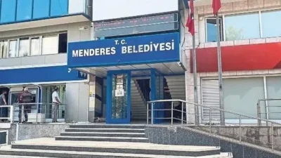 İzmir Menderes Belediye Meclisi'nde sarsıcı gelişme. CHP'den 5 meclis üyesi