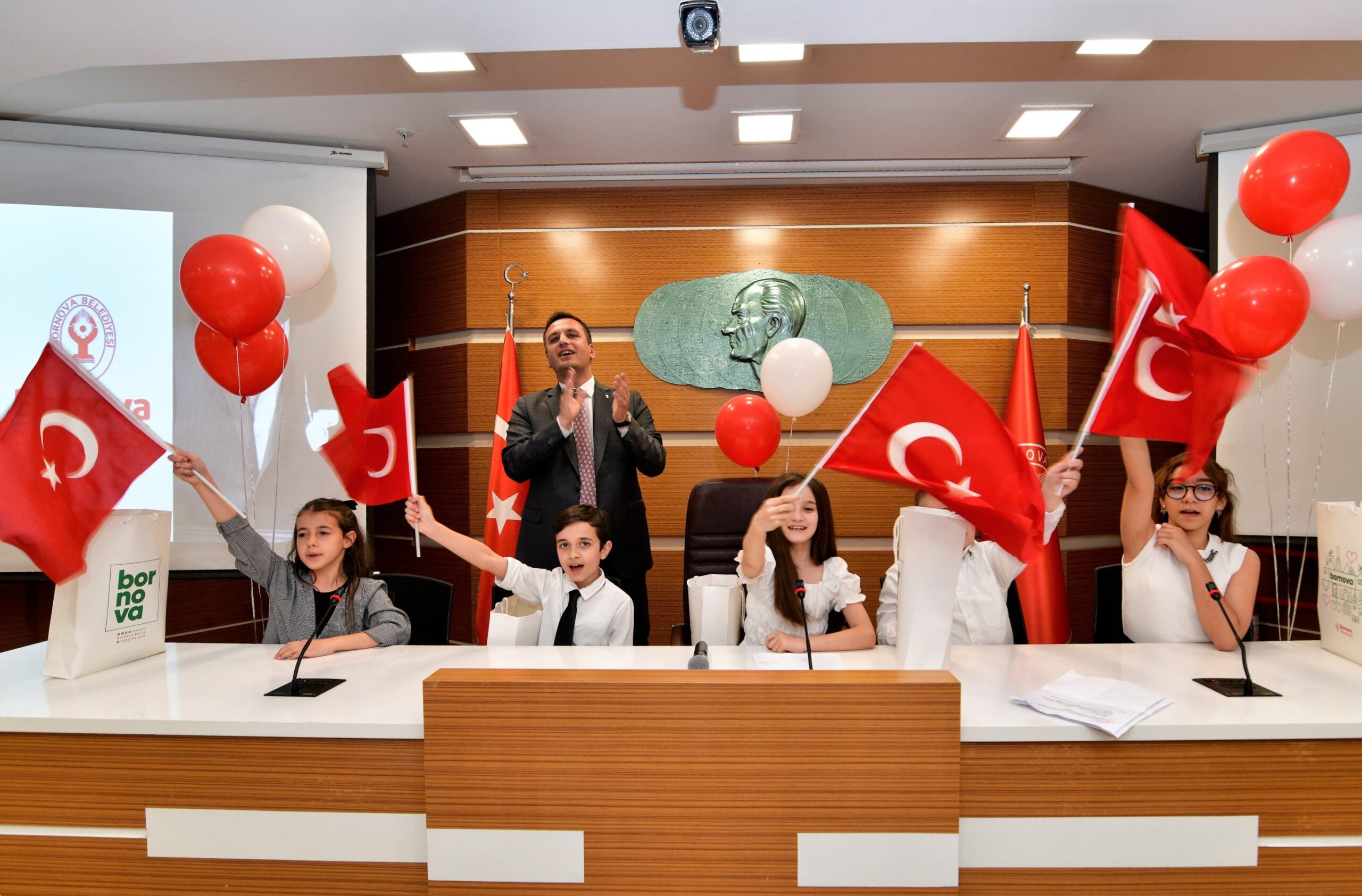 Bornova Belediyesi, 23 Nisan Ulusal Egemenlik ve Çocuk Bayramı etkinlikleri