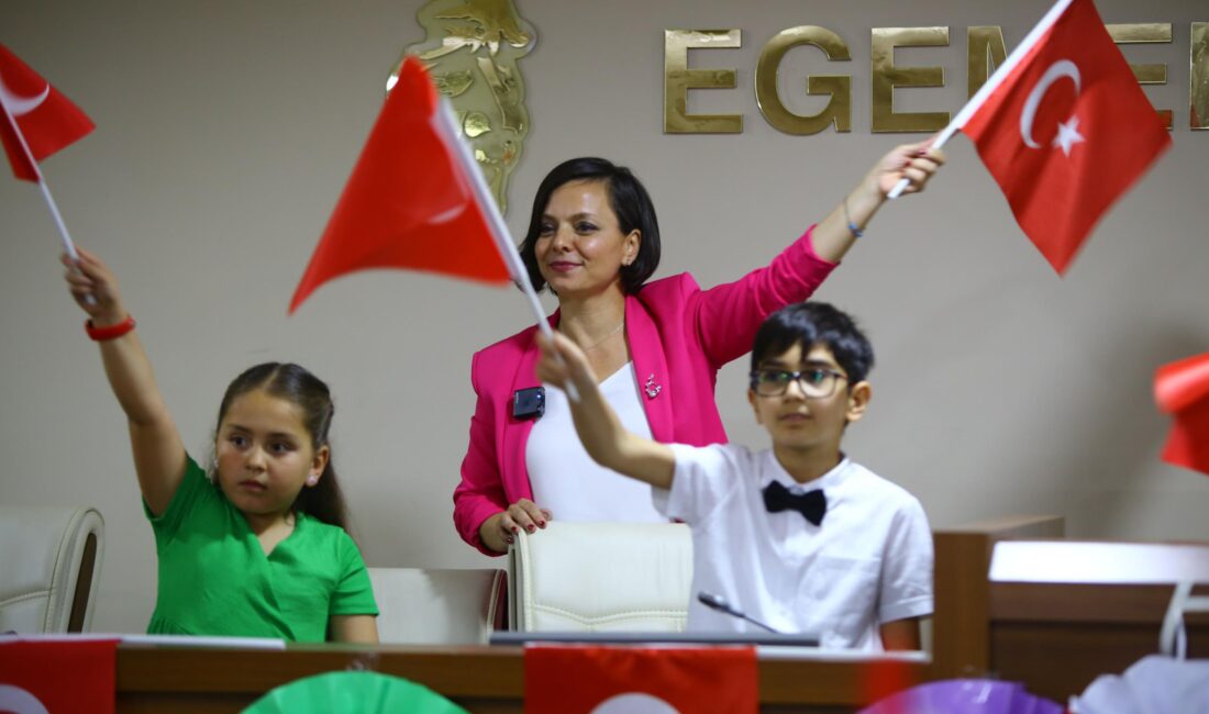 Karabağlar Belediyesi, 23 Nisan Ulusal Egemenlik ve Çocuk Bayramı’nı büyük