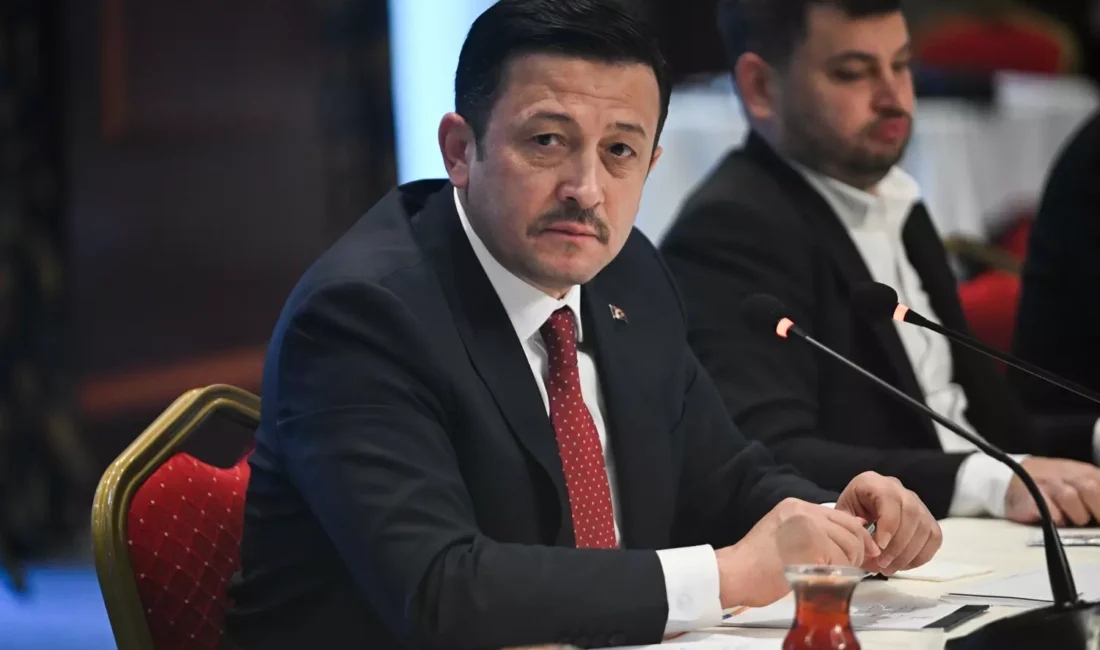 CHP Genel Başkanı Özgür Özel'in Şişli mitinginde Cumhurbaşkanı Erdoğan'ı "cuntacı"