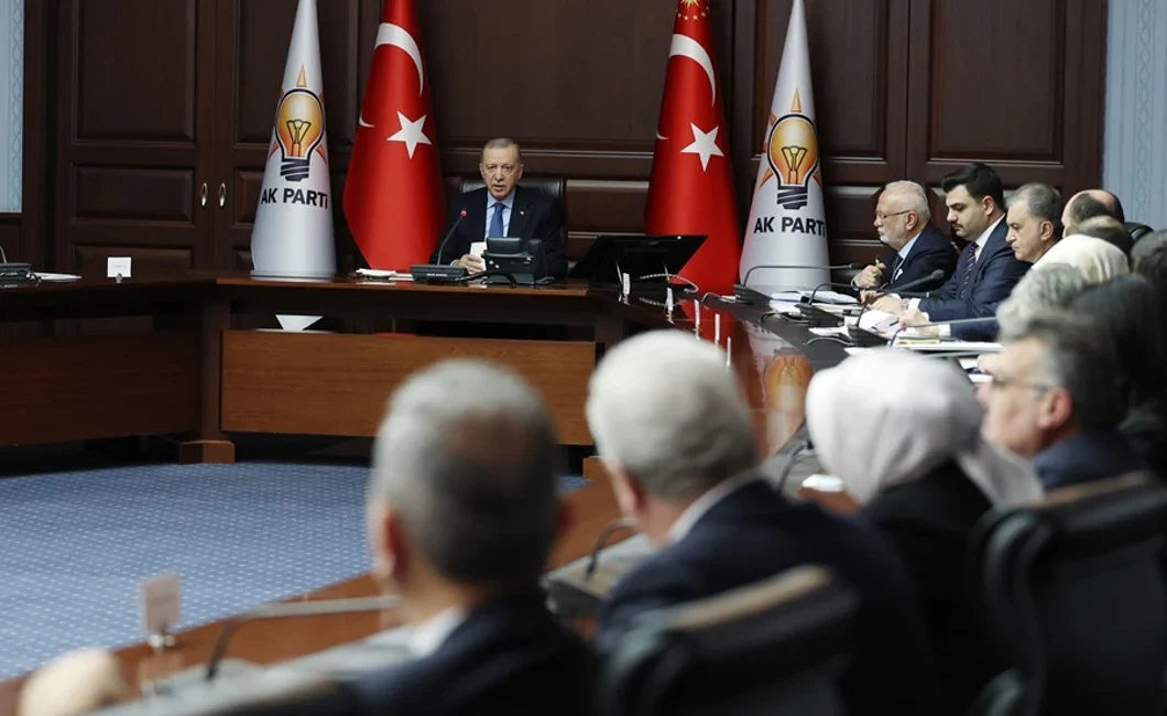 AK Parti Merkez Yürütme Kurulu (MYK), bir aylık aranın ardından