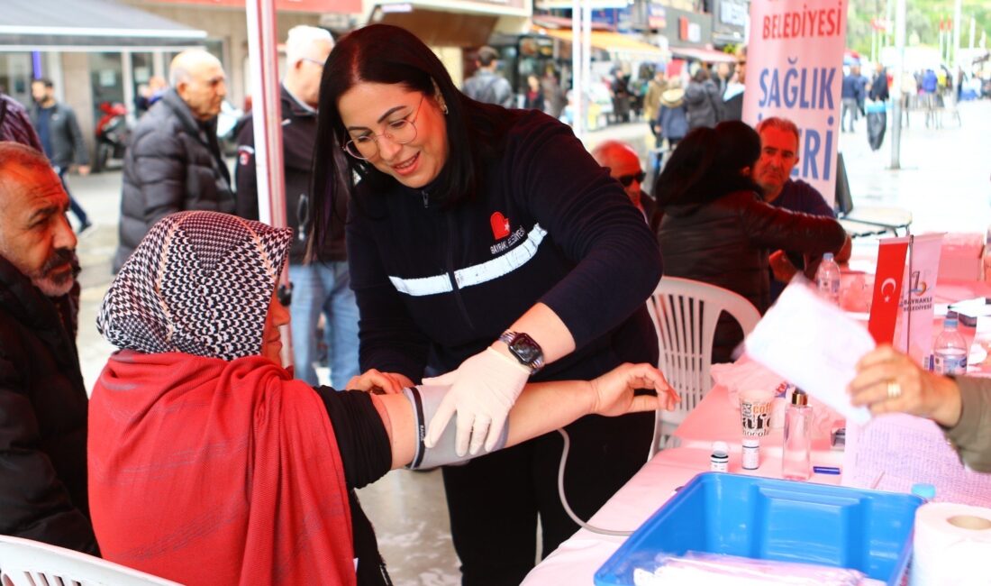 Bayraklı Belediyesi, Dünya Sağlık Haftası kapsamında toplumda sağlık bilincini artırmak