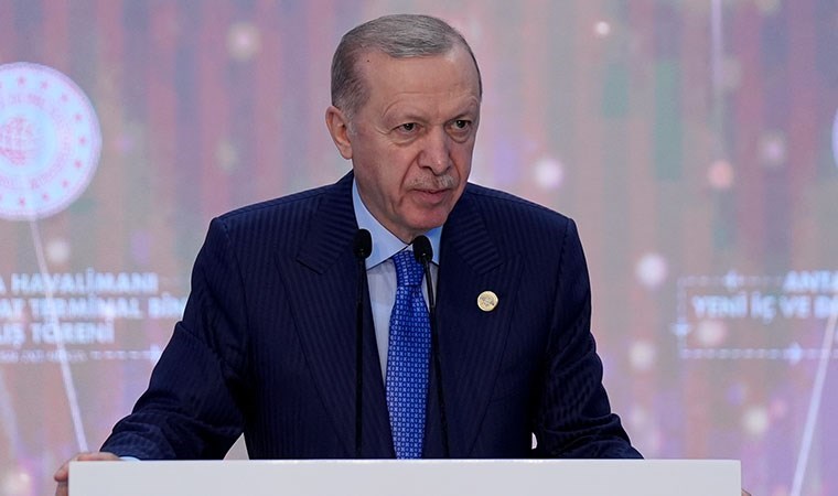 Cumhurbaşkanı Recep Tayyip Erdoğan, Antalya Havalimanı Yeni Terminal Binası'nın açılışında