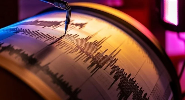 Muğla'nın Datça ilçesi açıklarında sabah saatlerinde 4,4 büyüklüğünde deprem meydana