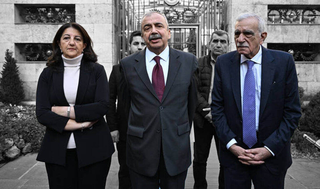 DEM Parti Eş Genel Başkanı Tuncer Bakırhan, TBMM grup toplantısında