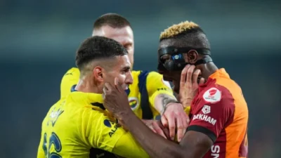 Türkiye Kupası çeyrek finalinde oynanan Fenerbahçe-Galatasaray derbisinde önce Osimhen ile