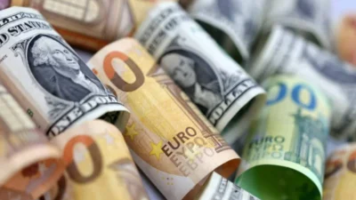 Dolar ve euroda hareketlilik devam ediyor. İstanbul serbest piyasada dolar
