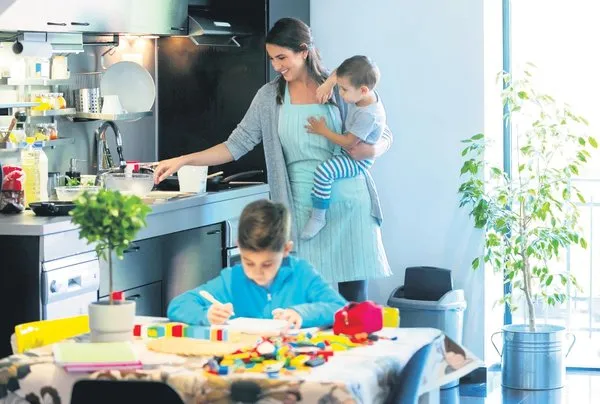 Aile yılı kapsamında hazırlanan yeni düzenlemeyle ev kadınlarına sosyal güvence