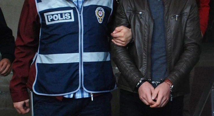 Aralarında İzmir'deki suç örgütü liderlerinin de bulunduğu dört ildeki organize
