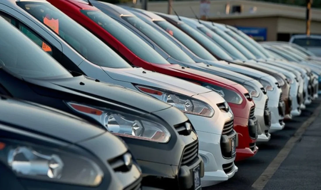 Otomotiv sektöründe fiyatların artacağı beklentisi tüketiciyi harekete geçirdi. Mart ayında
