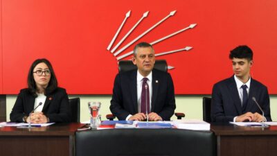 CHP'nin 21. Olağanüstü Kurultayı'nın ardından belirlenen Parti Meclisi, Genel Başkan