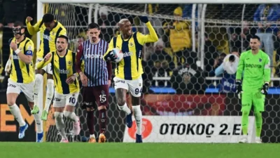 Fenerbahçe, Süper Lig'in 30. haftasında konuk ettiği Trabzonspor'u, özellikle ikinci