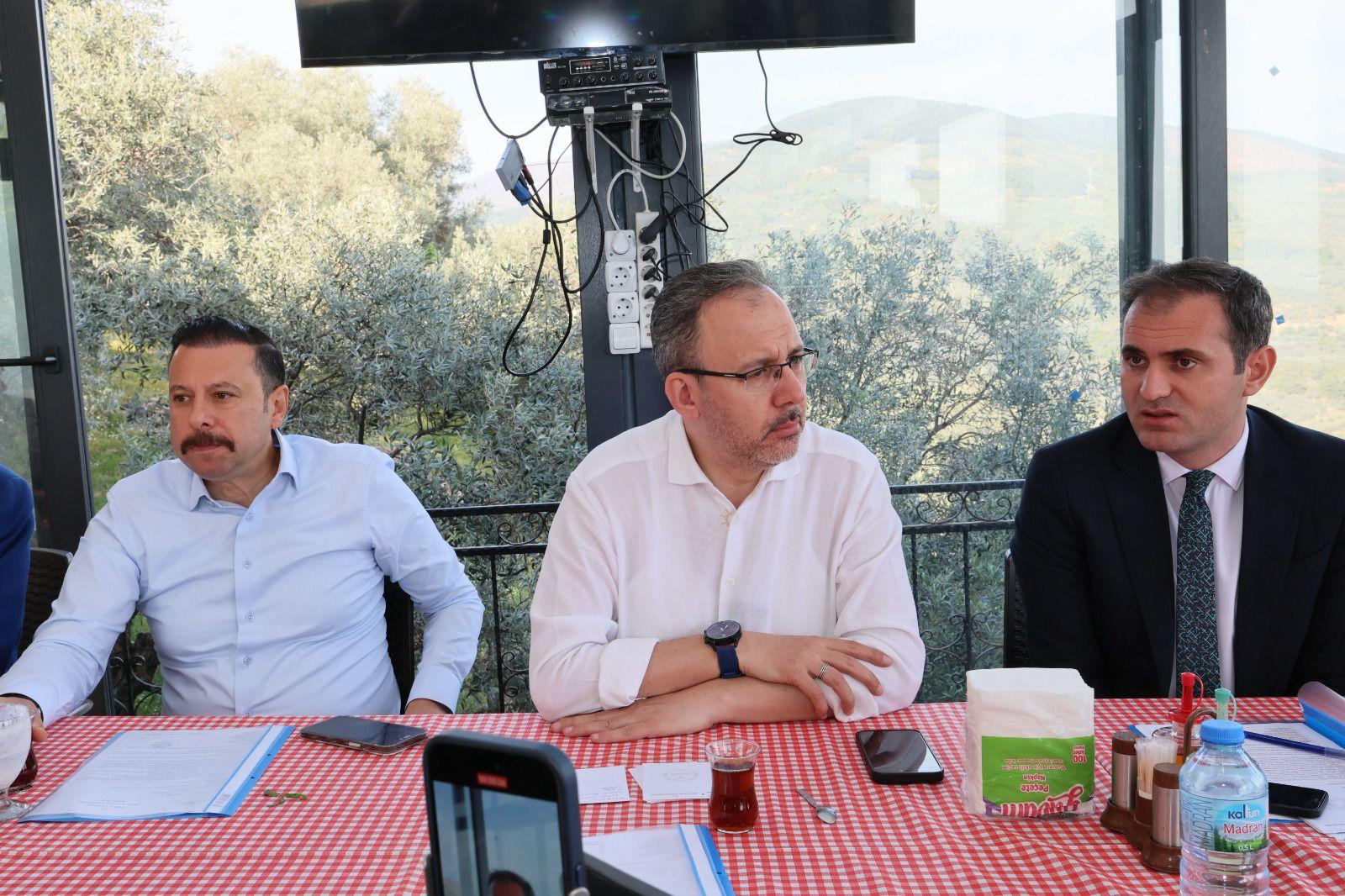AK Parti İzmir Milletvekili ve önceki dönem Gençlik ve Spor