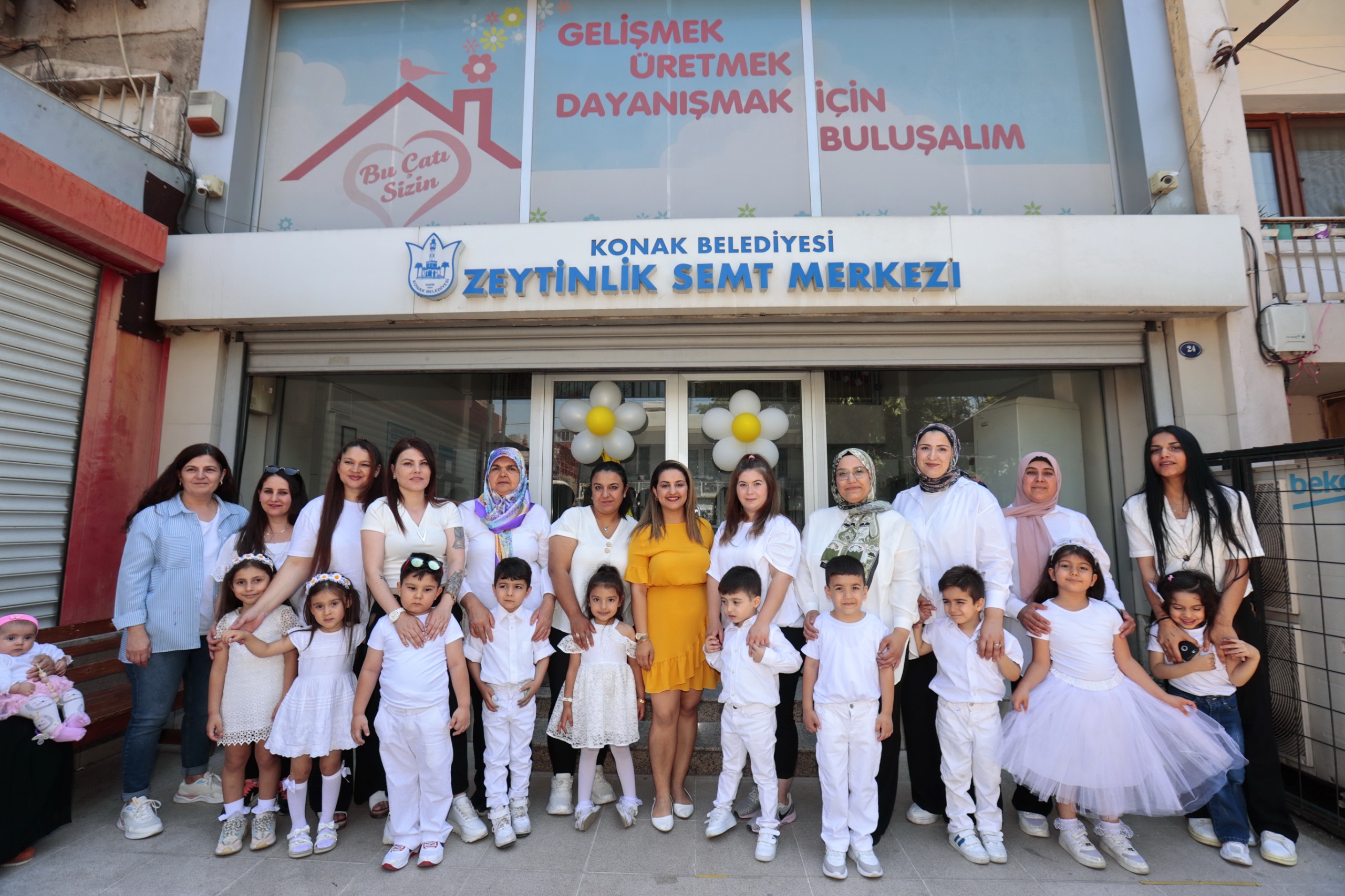 ‘Mutlu Çocuklar’dan annelere sürpriz