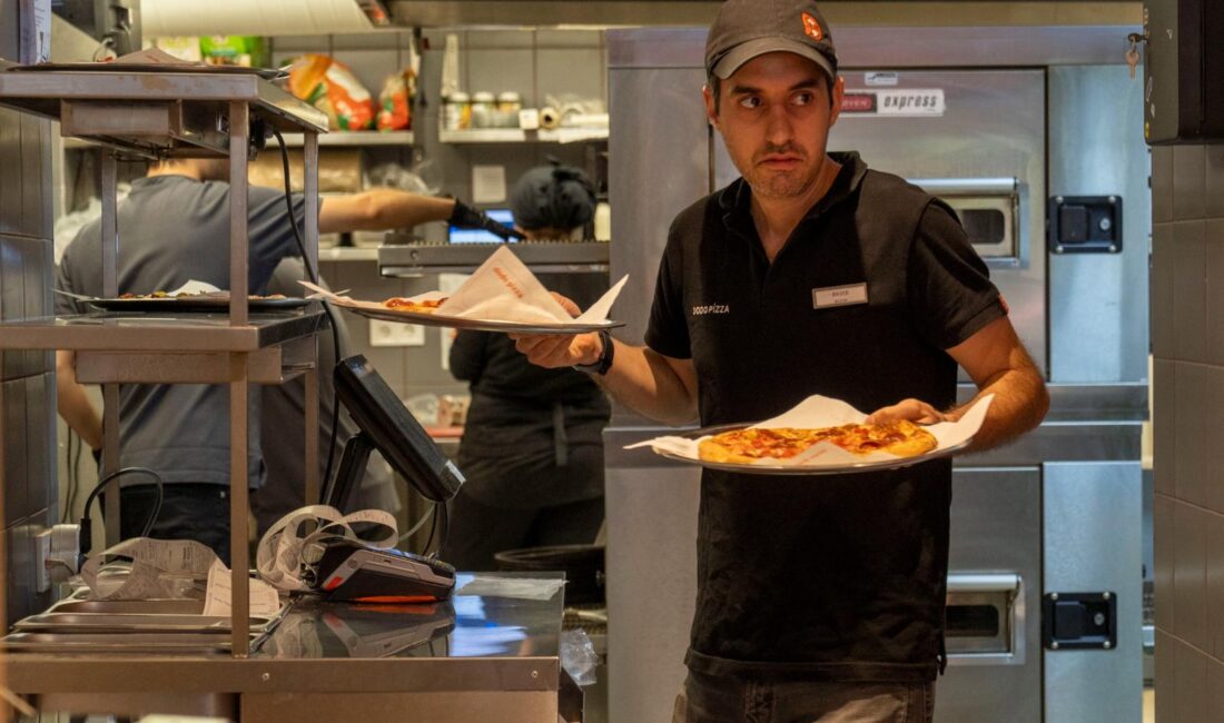 İzmir Büyükşehir Belediyesi Destekli İstihdam Ofisi, bir yılda 23 zihinsel