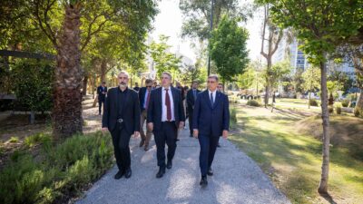 İzmir Büyükşehir Belediye Başkanı Dr. Cemil Tugay, Avrupa Birliği (AB)