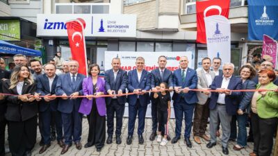 İzmirlileri uygun fiyata sağlıklı ve güvenli alışverişle buluşturan İZMAR mağazalarının