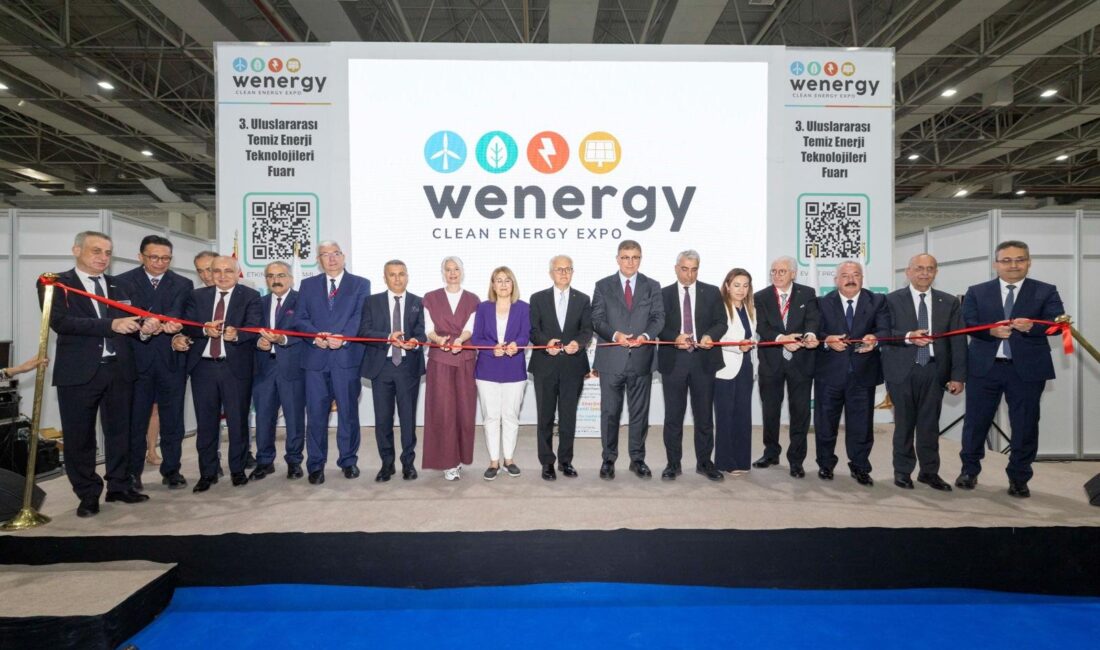 İzmir Büyükşehir Belediye Başkanı Dr. Cemil Tugay, Wenergy EXPO 2025
