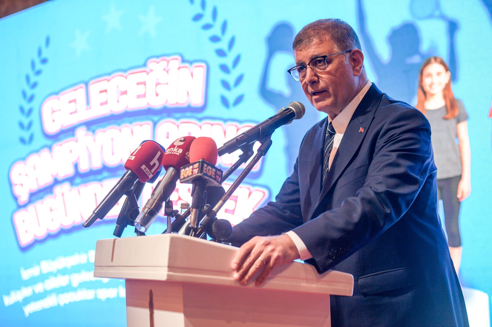 izmir Belediye Başkanı Cemil Tugay