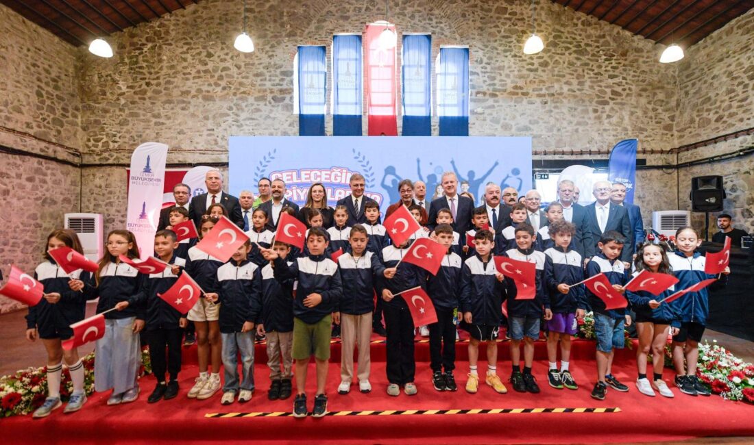 İzmir Büyükşehir Belediyesi kentteki yetenekli çocukları ve gençleri keşfetmek amacıyla