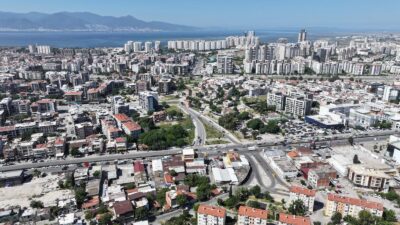 İzmir Büyükşehir Belediyesi Karşıyaka’da Kemal Baysak Bulvarı’nı İZBAN hattı üzerinden