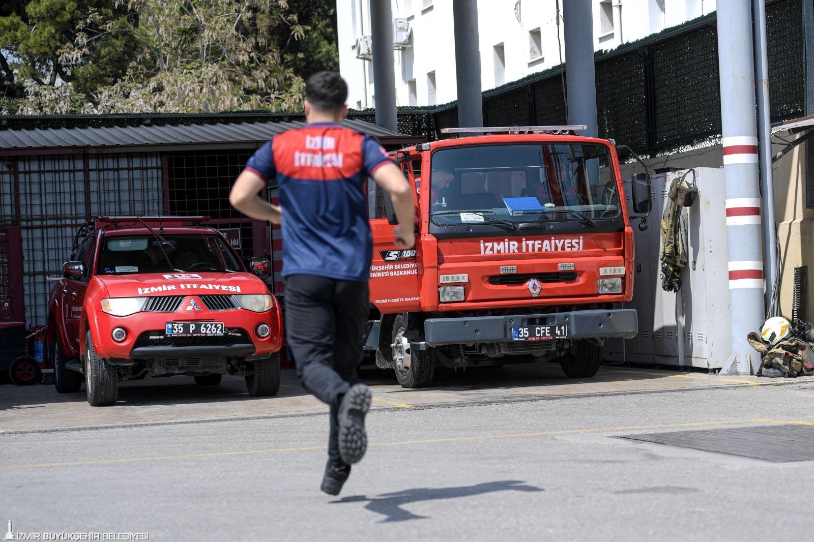 İzmir Büyükşehir Belediyesi sıcaklıklarla birlikte artan orman yangınlarına karşı yaz