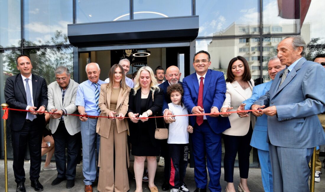 Koronavirüs nedeniyle 8 Şubat 2021 tarihinde hayatını kaybeden Bornova Belediyesi