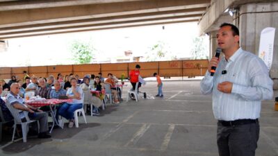 Bornova Kent Konseyi'nin katılımcı yerel yönetim anlayışıyla başlattığı Mahalle Meclisleri’nin