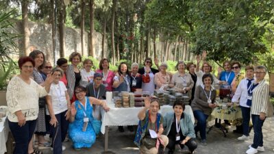 Çağdaş Yaşamı Destekleme Derneği İzmir Şubesi İktisadi İşletmesi’nin düzenlediği “Kadın