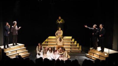 Bornova Belediyesi Şehir Tiyatrosu’nun düzenlediği Kursiyer Oyunları Festivali başladı. 