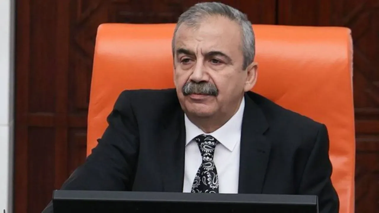 Çoklu organ yetmezliği nedeniyle hayatını kaybeden TBMM Başkanvekili ve DEM