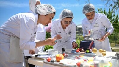 Bornova Belediyesi, İzmir Şekerciler ve Pastacılar Odası ile İzmir Soroptimist