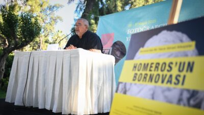 Bornova Belediyesi’nin fotoğrafçılık kursiyerleri tarafından hazırlanan “Homeros’un Bornova’sında” sergisi, Büyükpark’ta