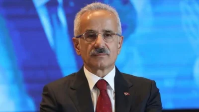 Ulaştırma ve Altyapı Bakanı Abdulkadir Uraloğlu, tartışmalı Kanal İstanbul projesinin