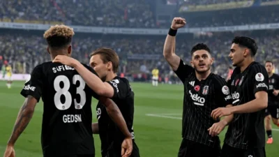 Trendyol Süper Lig'in 34. haftasında oynanan İstanbul derbisinde Beşiktaş, rakibi