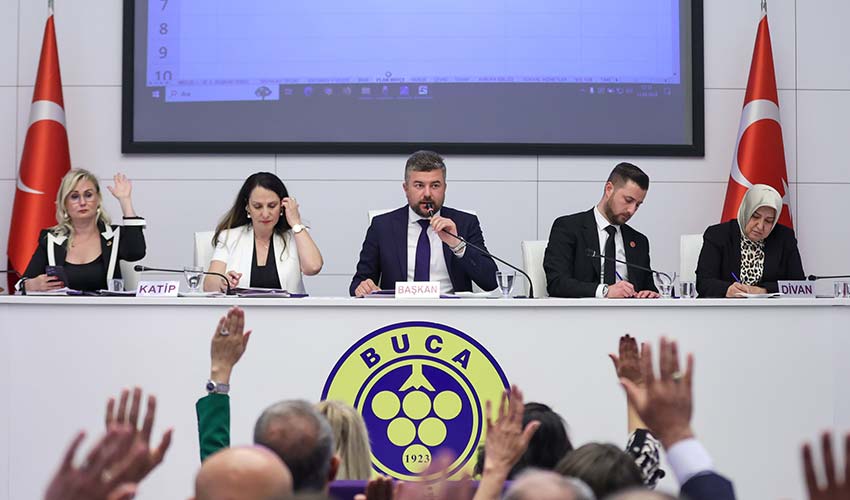İzmir'in Buca ilçesinde çevre temizliği için acil ihtiyaç duyulan 500