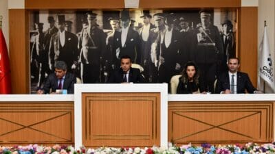 Çiğli Belediye Başkanı Onur Emrah Yıldız, Mayıs ayı meclis toplantısında