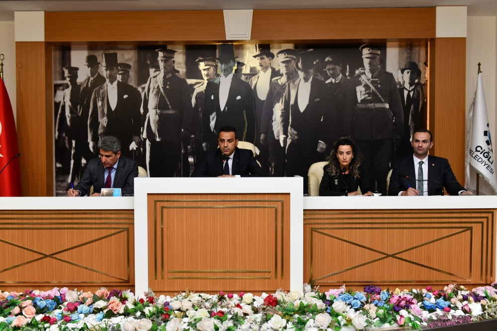 Çiğli Belediye Başkanı Onur Emrah Yıldız, Mayıs ayı meclis toplantısında