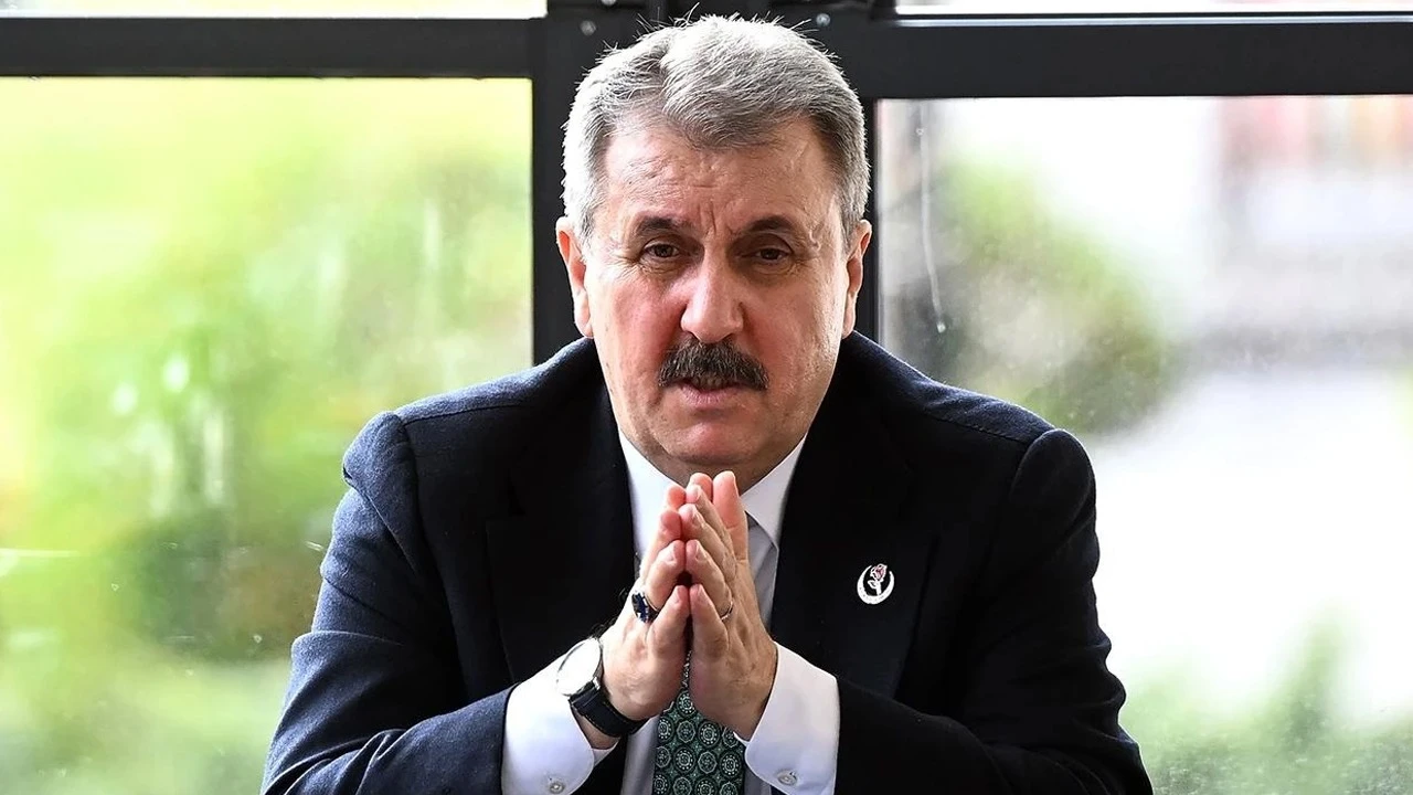 Cumhurbaşkanı Erdoğan'ın erken seçim kapılarını kapattığı açıklamasının ardından, Büyük Birlik